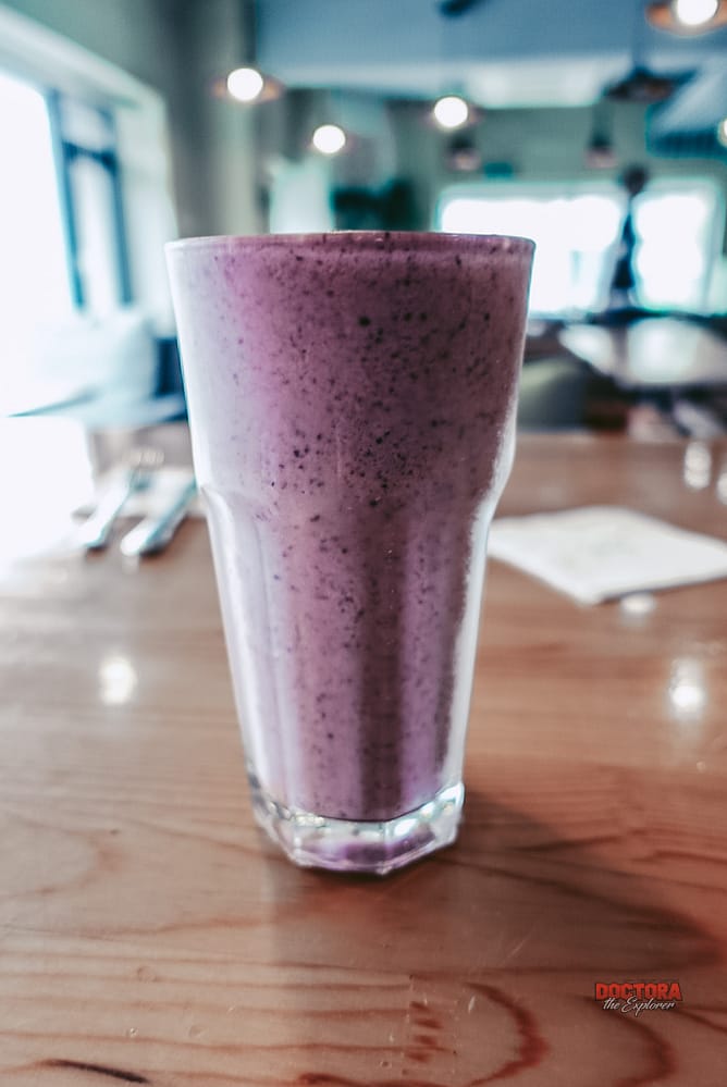 This blueberry smoothie at UNOME was REALLY good!